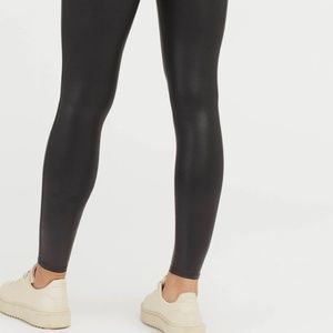 Spanx Faux Leather Leggings size L